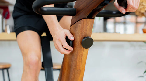 Solid wood frame, premium materials and German craftsmanship